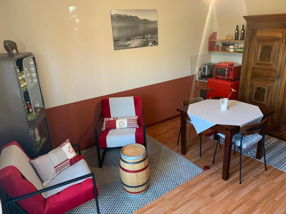 La Gremillette Gourmande Lavaux Apartment Rivaz Bagian luar foto